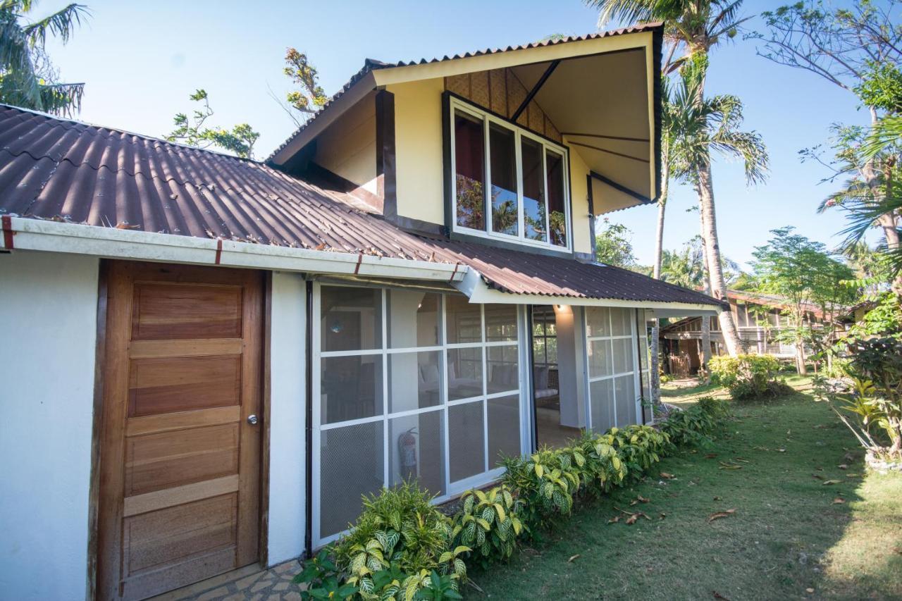 Resort Ralph's Place 3*