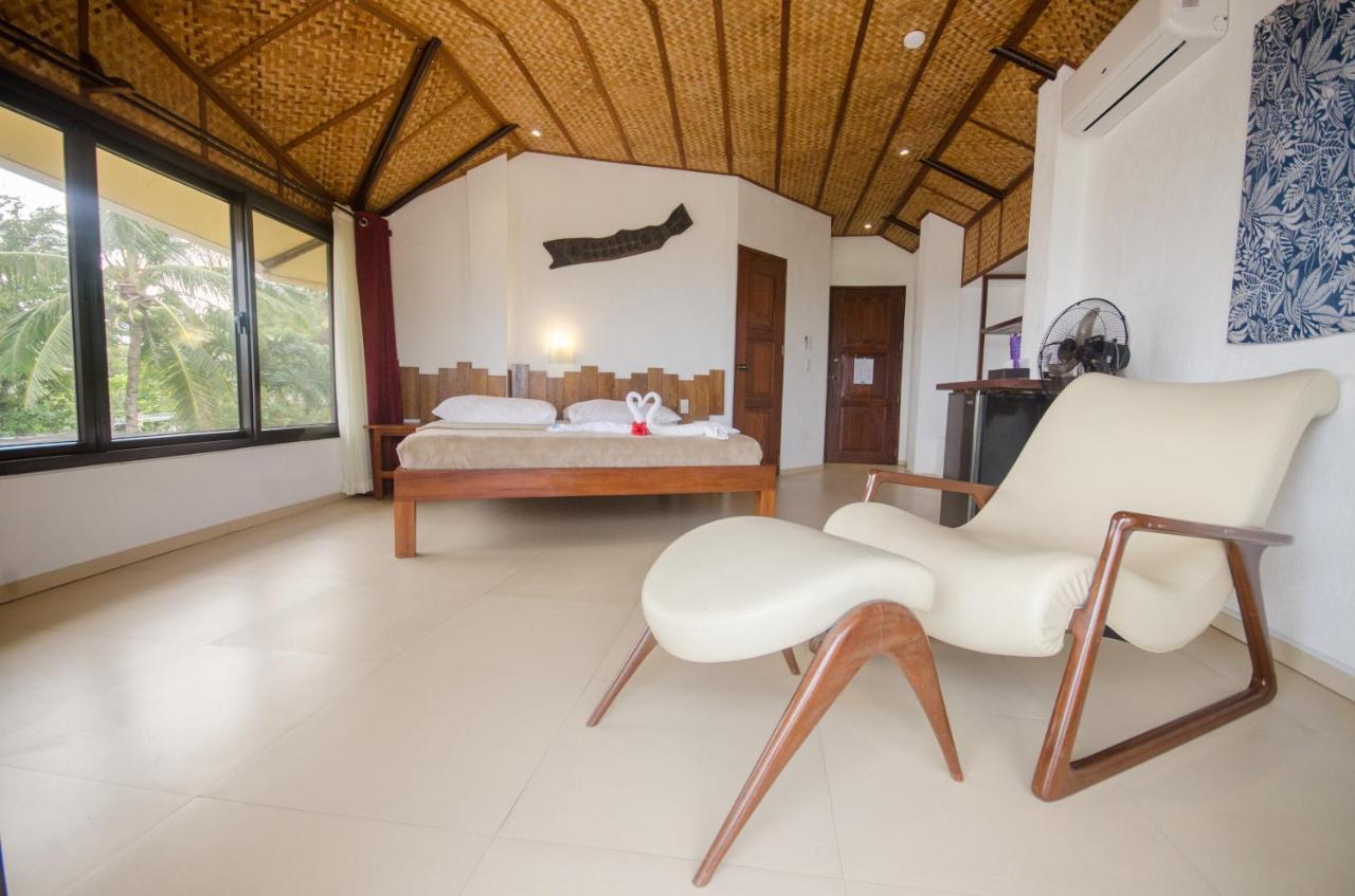 Resort Ralph's Place